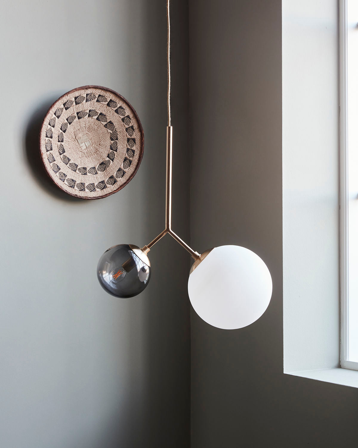 House Doctor Loftlampe Twice grå