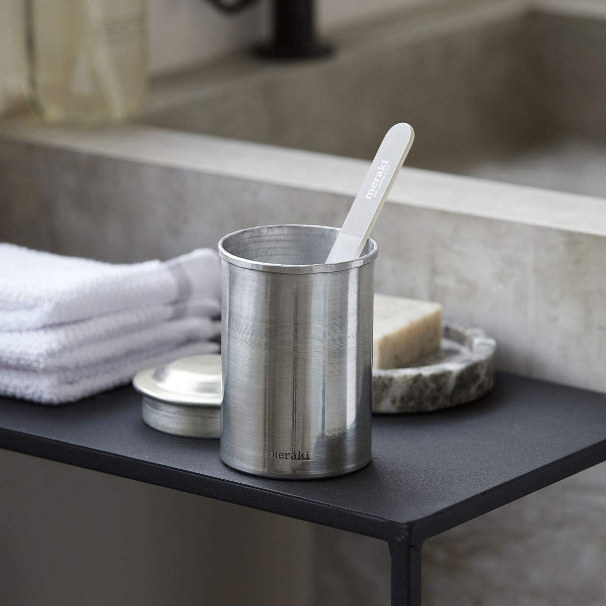 Meraki lille metal krukke med låg, sølv finish