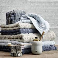 Muriel tandkrus H10 cm. lys blå