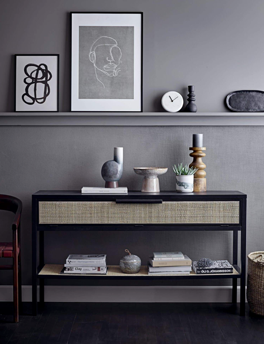 Marmor bord ur i hvid