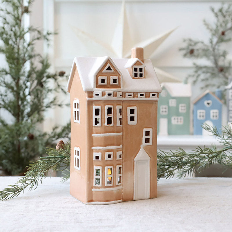 Chamonis beige hus til fyrfadslys 25cm