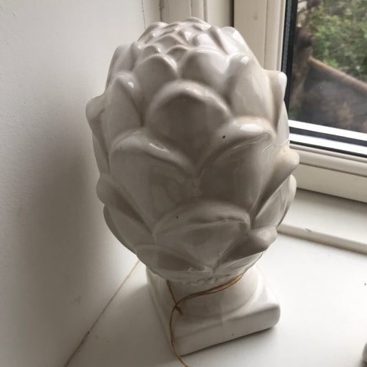 Chic Antique Dekor på fod keramik H23/Ø13 cm hvid