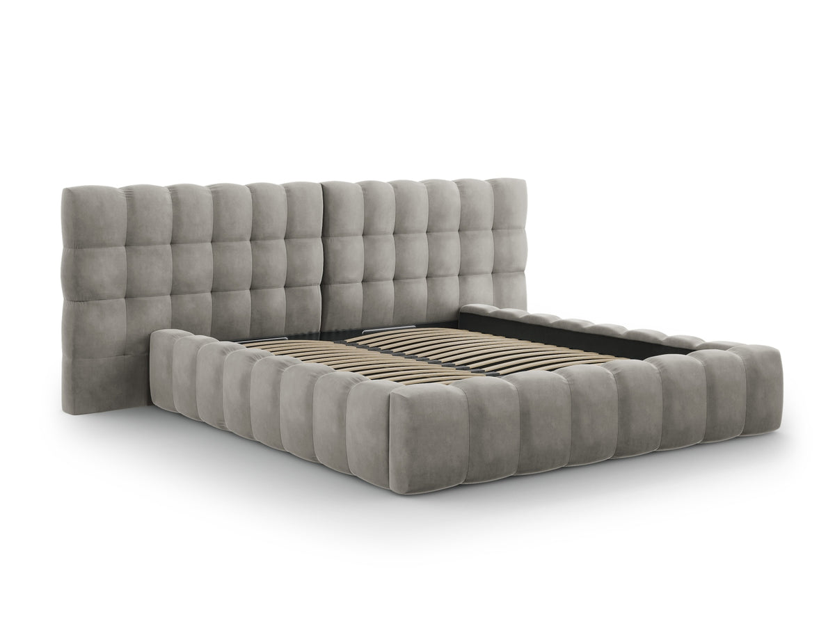 Cosmopolitan Design - Velour Seng m. opbevaring og bred sengegavl, Bali, 200x230x100 cm - Lysegrå (Bluvel 13) - Sort plast
