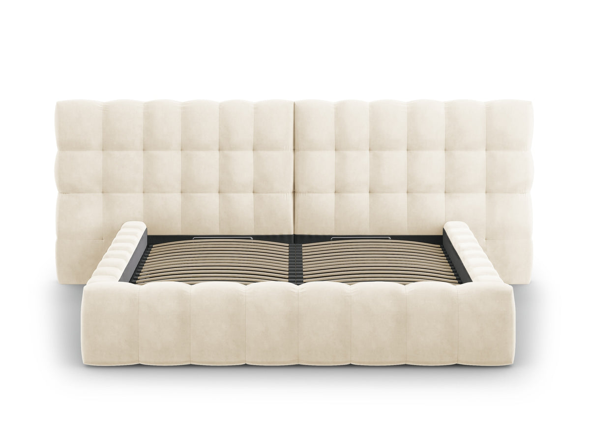 Cosmopolitan Design - Velour Seng m. opbevaring og bred sengegavl, Bali, 200x230x100 cm - Lys Beige (Bluvel 22) - Sort plast