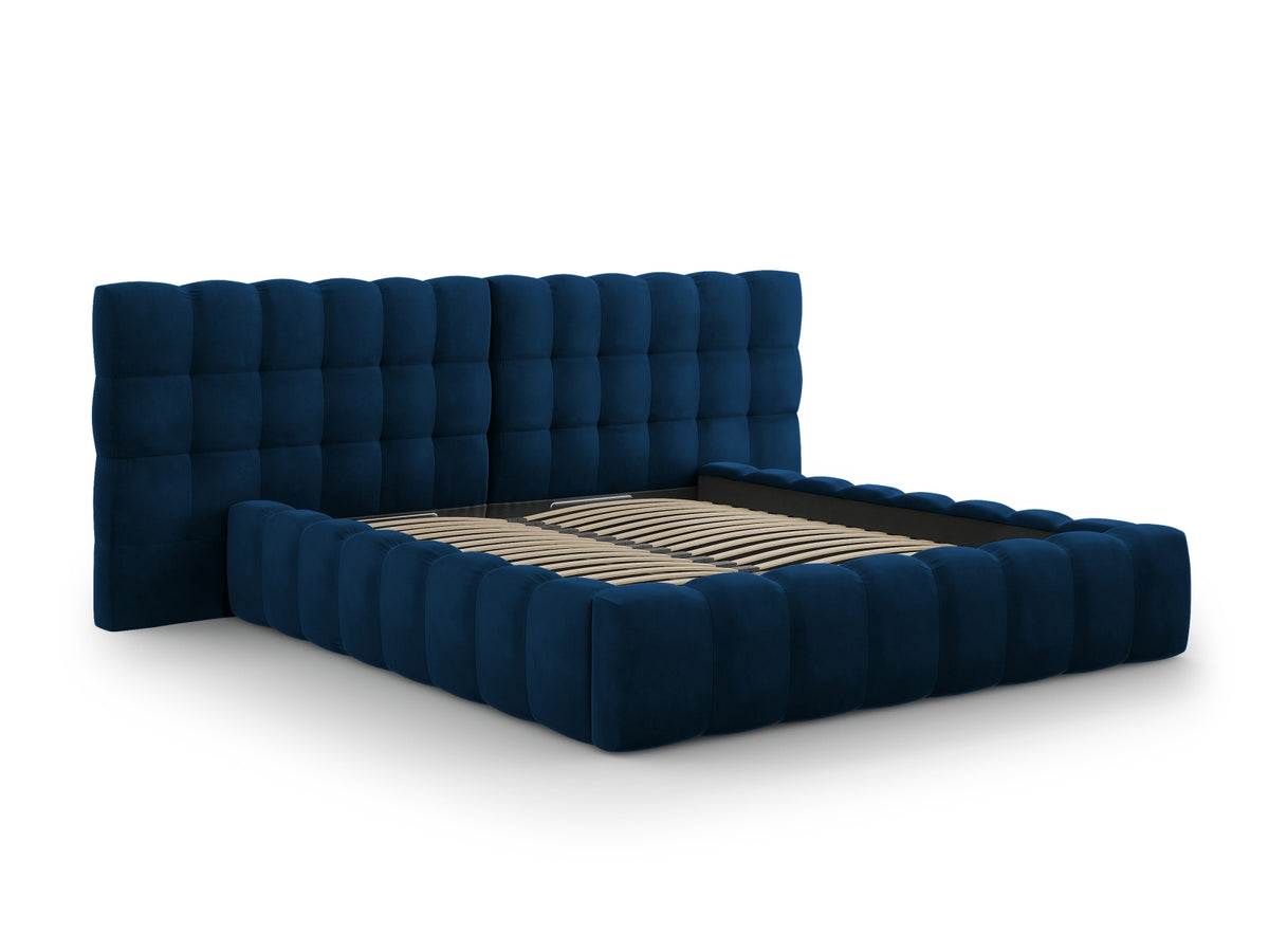 Cosmopolitan Design - Velour Seng m. opbevaring og bred sengegavl, Bali, 200x230x100 cm - Kongeblå (Bluvel 86) - Sort plast
