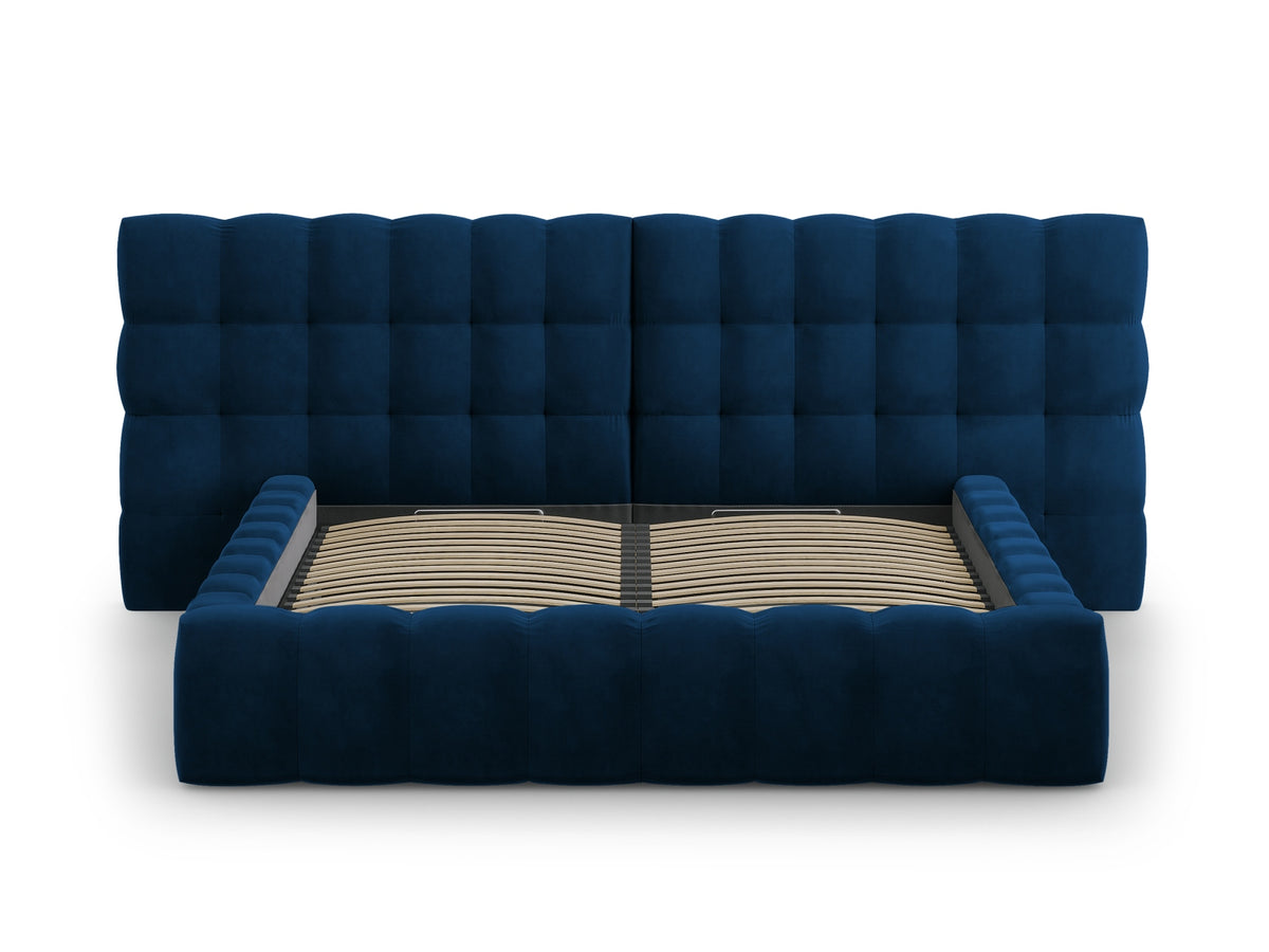 Cosmopolitan Design - Velour Seng m. opbevaring og bred sengegavl, Bali, 250x230x100 cm - Kongeblå (Bluvel 86) - Sort plast