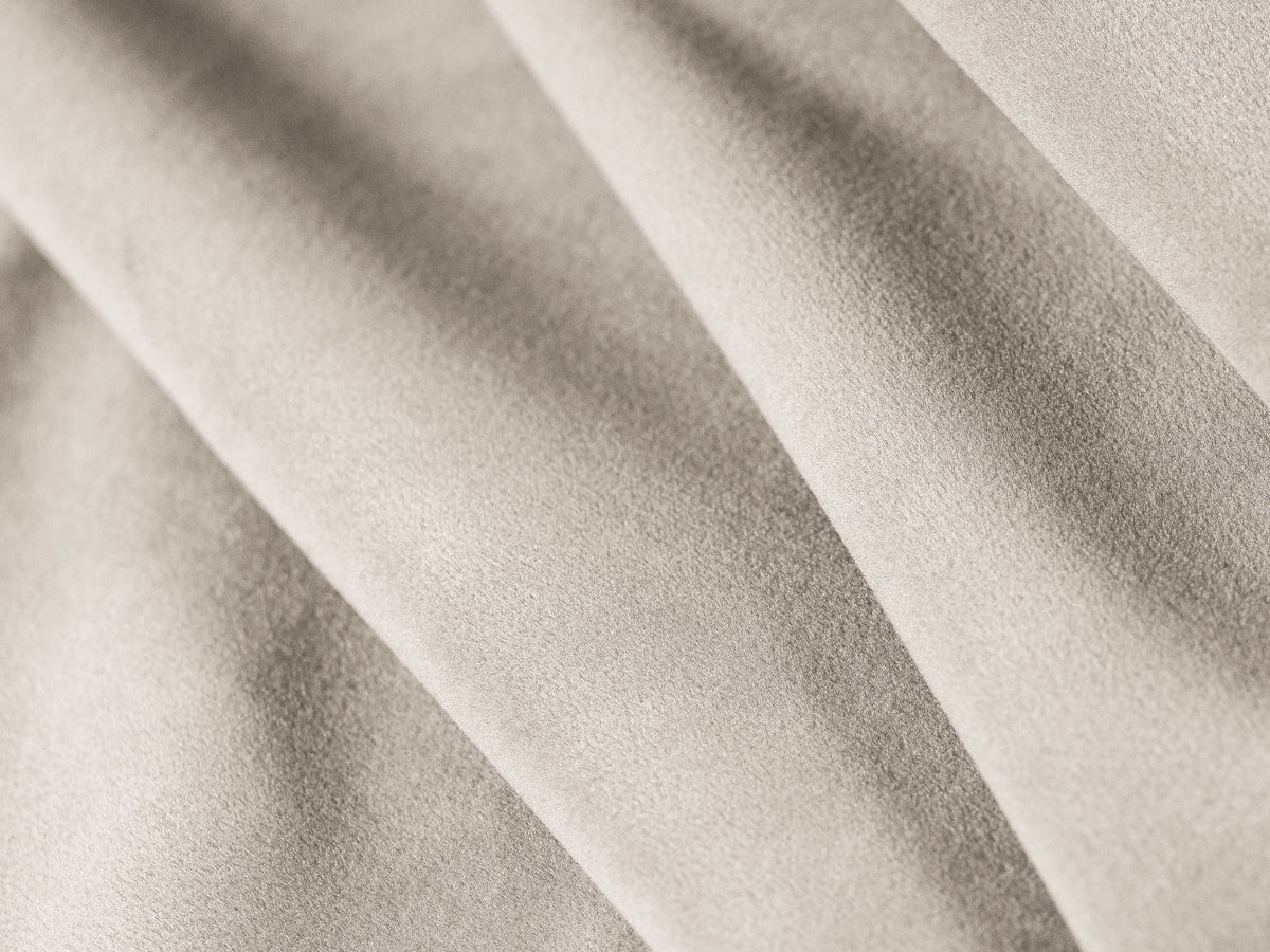 Cosmopolitan Design - Velour Hjørnesofa (højrevendt), Nolio, 4-pers., 235x170x72 cm - Lys Beige (Casino Pearl) - Sort plast