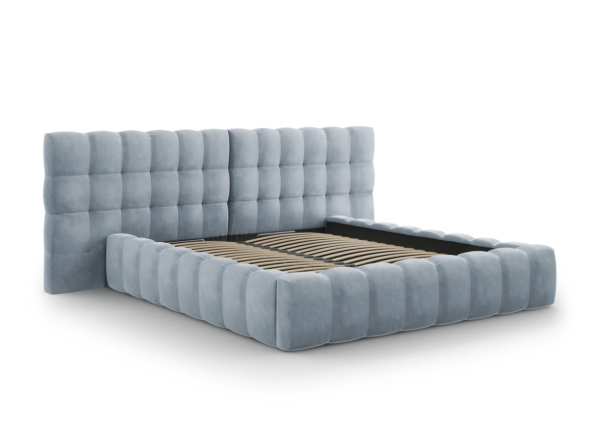 Cosmopolitan Design - Velour Seng m. opbevaring og bred sengegavl, Bali, 200x230x100 cm - Lyseblå (Bluvel 06) - Sort plast