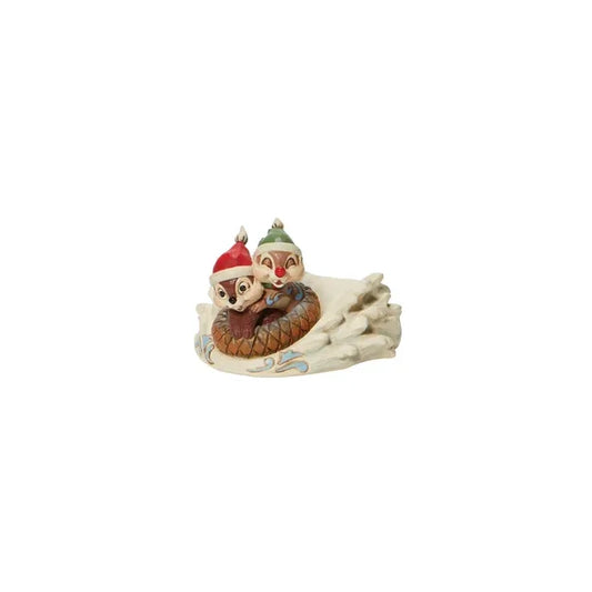 Chip n´ Dale Sledding on Saucer